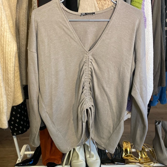 Zara Small Jumper Rope Detailed - Picture 1 of 2